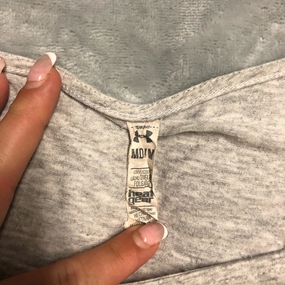 🌻Under Armor blue shirt - Picture 2 of 2